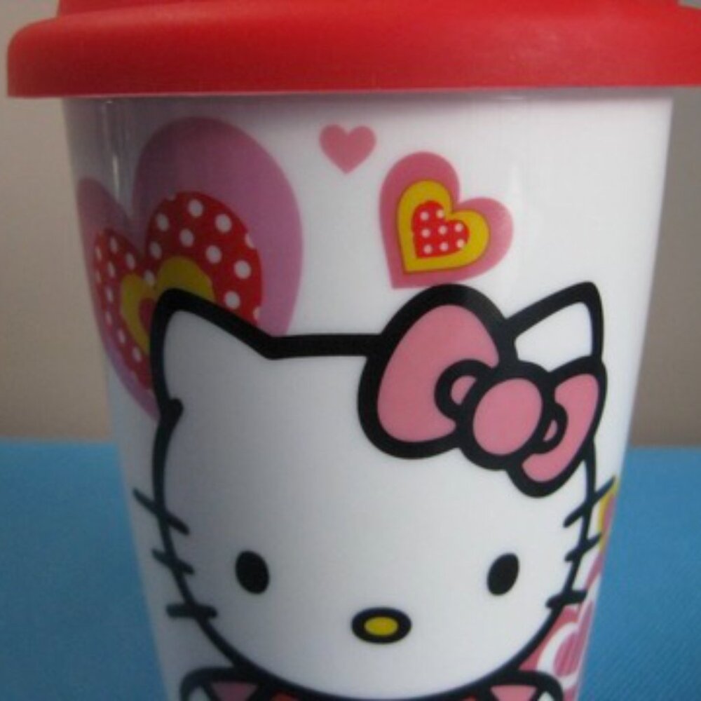 Vintage 2012 Hello Kitty Sanrio Valentine's Day Hearts Ceramic Coffee Cup - Picture 2 of 14